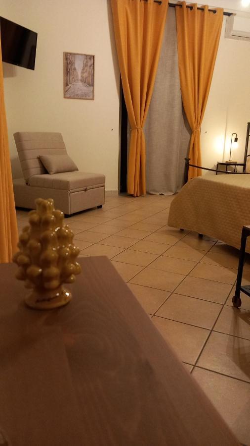 Cantunera Sicilianroom เปียซซา อาร์เมรีนา ภายนอก รูปภาพ