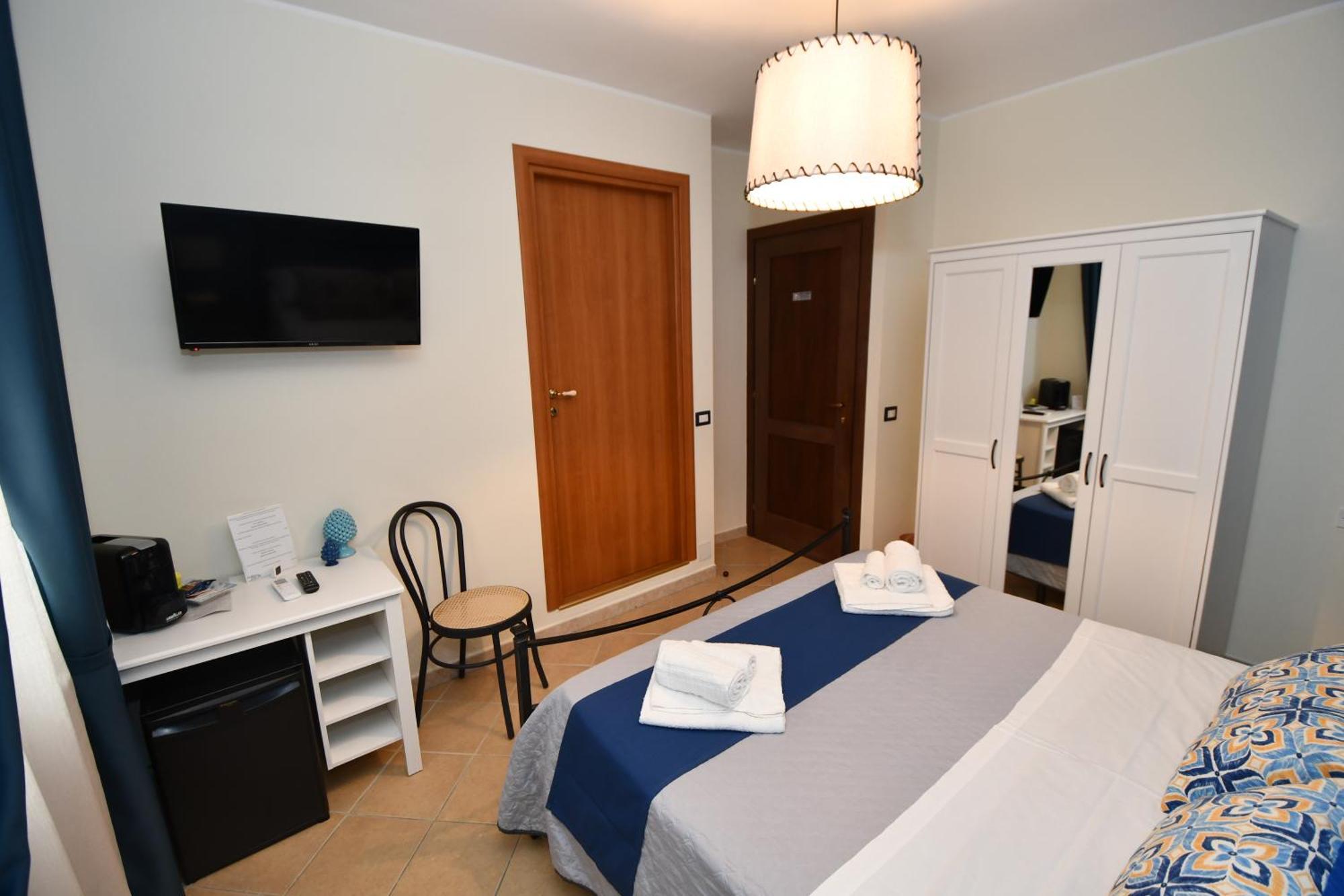 Cantunera Sicilianroom เปียซซา อาร์เมรีนา ภายนอก รูปภาพ